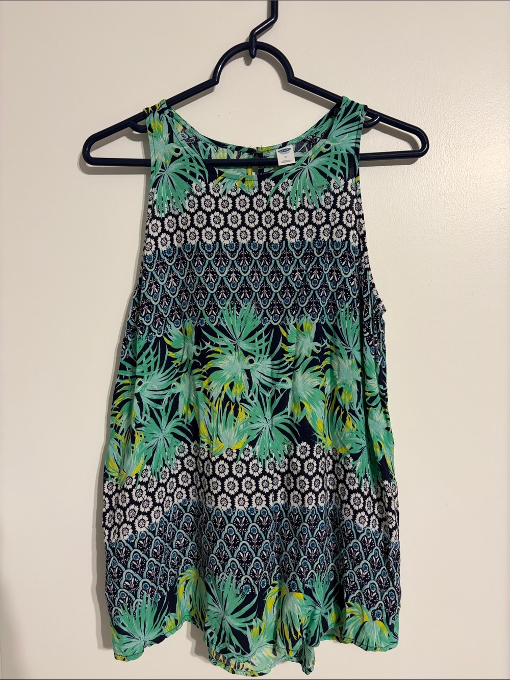 Old Navy Black and Green Tropical Print Tank Top